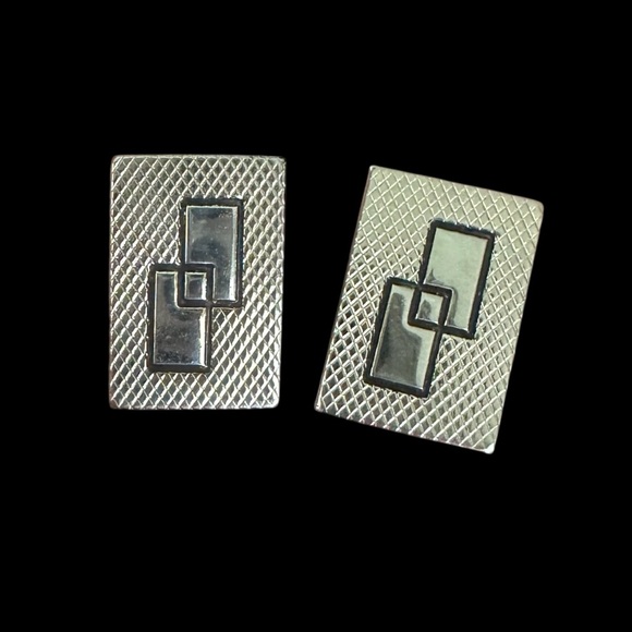 Silver Geometric Cufflinks - Picture 1 of 5